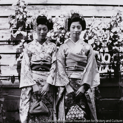 作品画像:山形・尾花沢、花笠祭