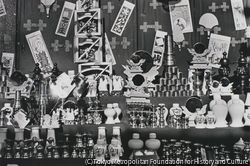 作品画像:東京浅草 神棚に祭る法具売り場