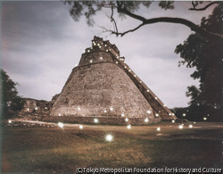 作品画像:Uxmal #1 (Yucatan)