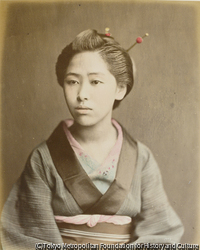 作品画像:(女性像)