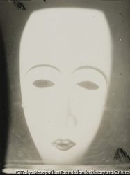 作品画像:バウハウス舞台の仮面