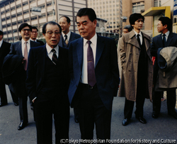 作品画像:公務員の年始まわり、東京、虎の門、1988年