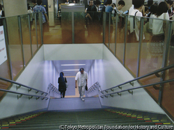 作品画像:渋谷区地下鉄渋谷駅 ‘08.7.16