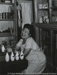 作品画像:飲み屋のおカミさん 大阪市内