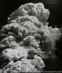 作品画像:きのこ雲 爆発20分以内2