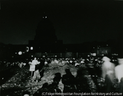 作品画像:安保の夜・0時国会前