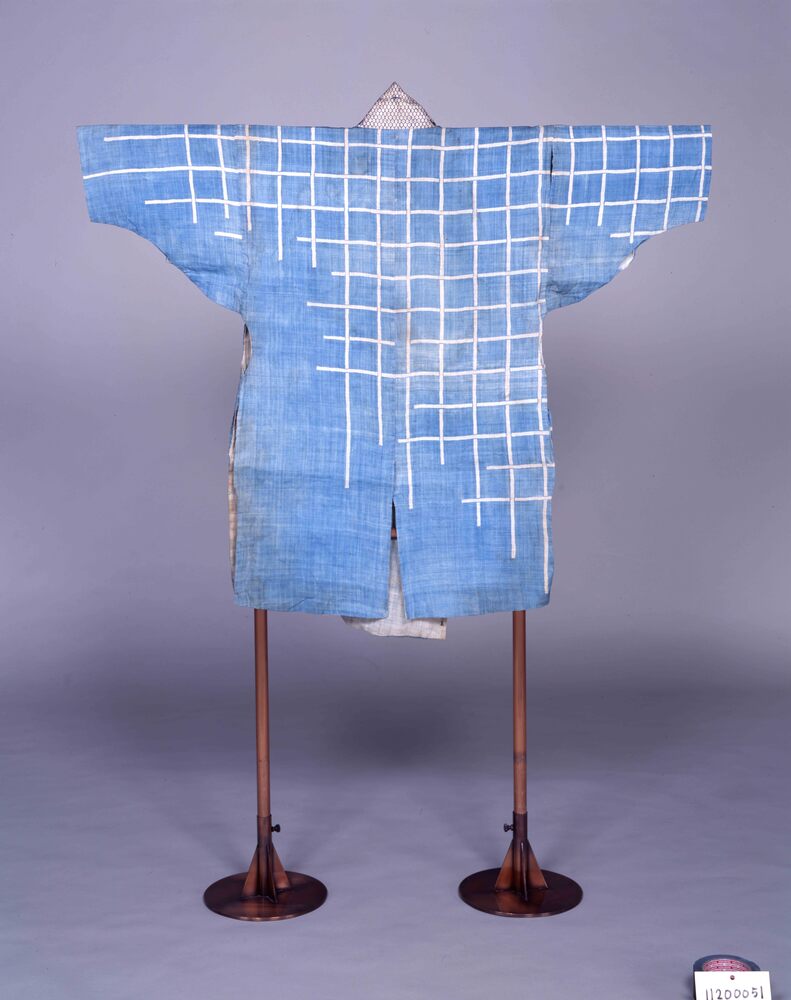 作品画像:浅葱麻地垣模様鎧下着