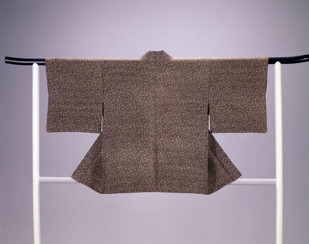 作品画像:江戸小紋地着物他一括資料 羽織 黒絹地小花霰模様