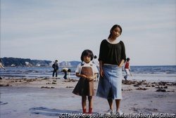 作品画像:1976 and 2005, Kamakura, Japan