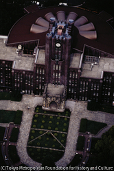 作品画像:東京大学安田講堂
