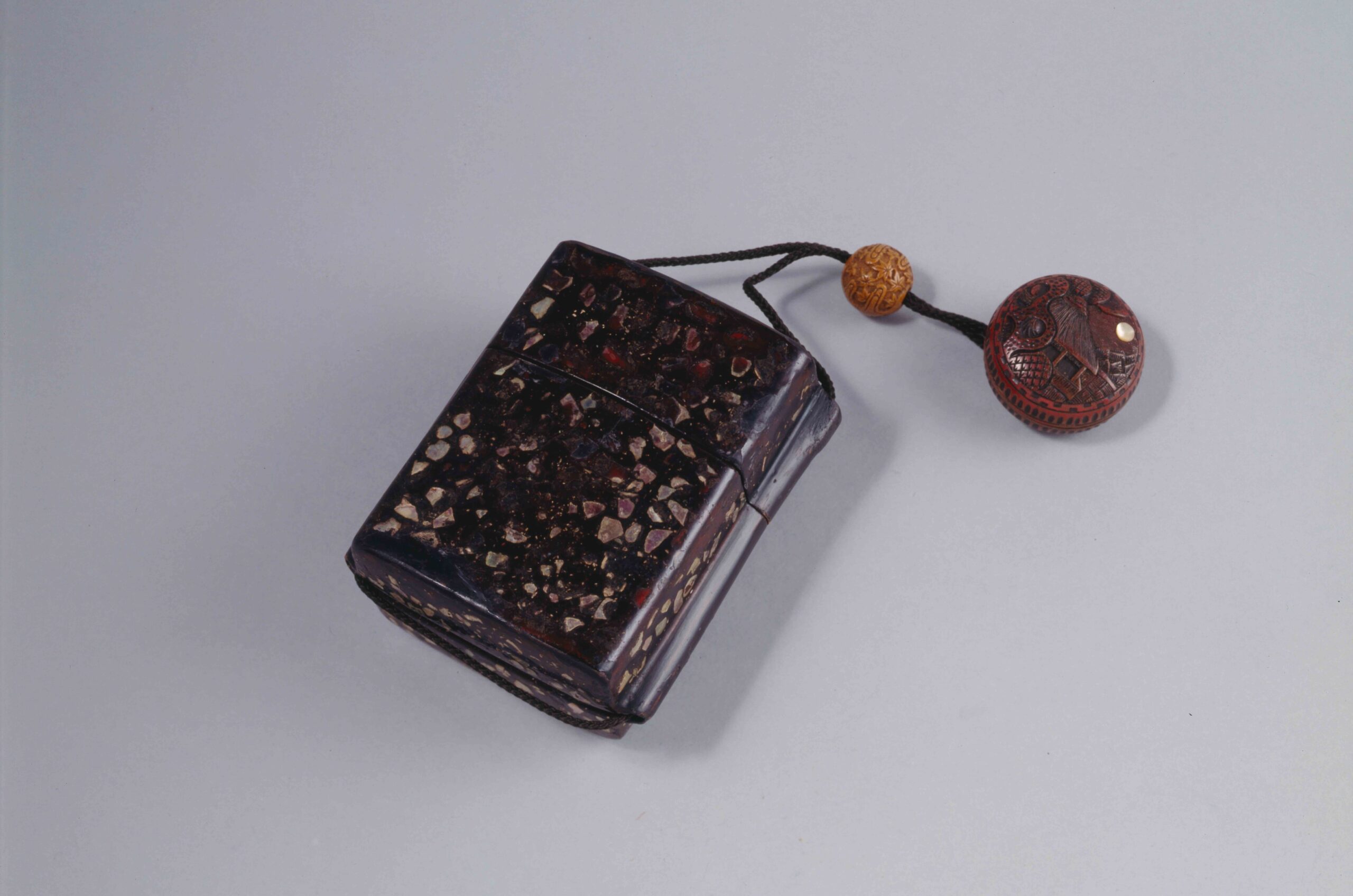 1587806-L-scaled.jpg