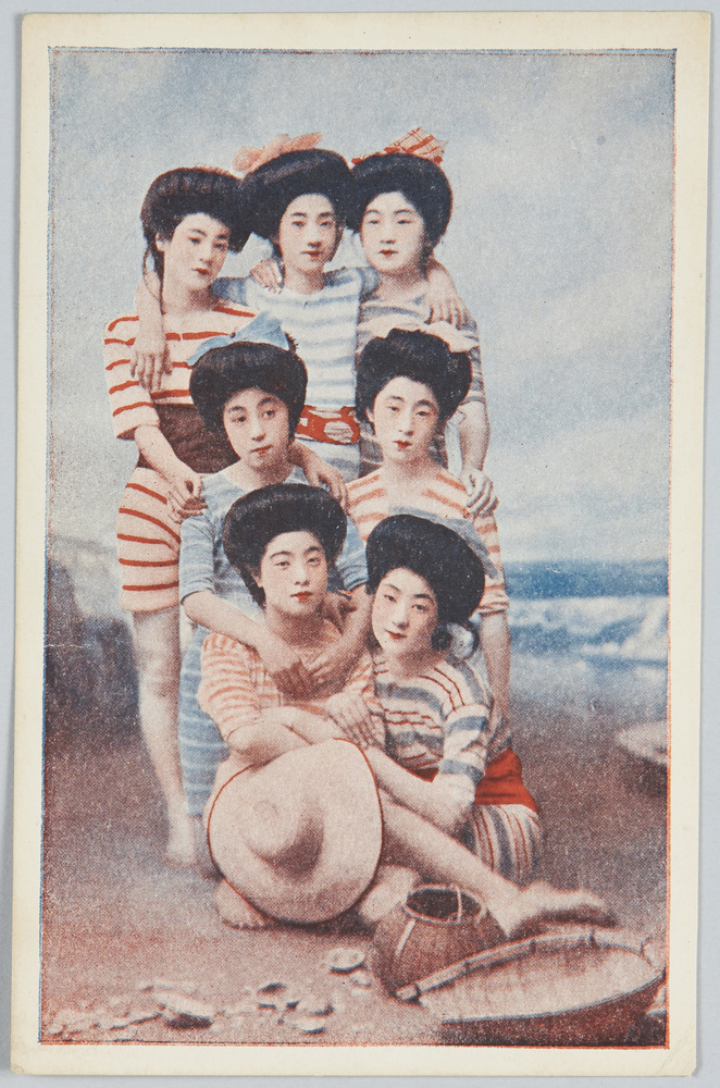 作品画像:水着の女性たち