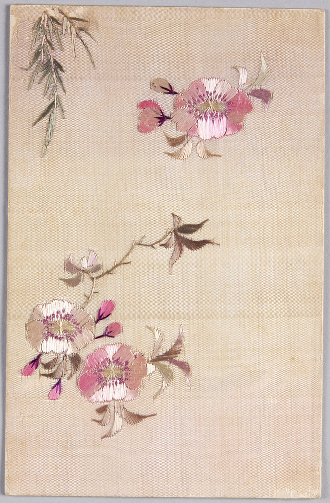 作品画像:桜花刺繍