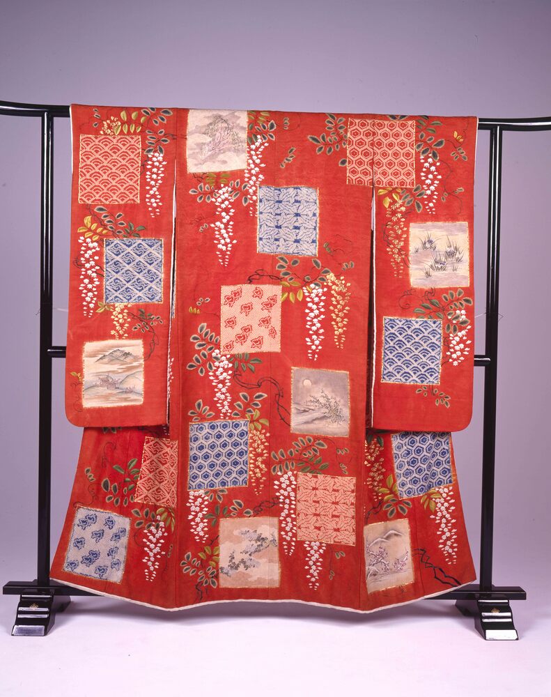 作品画像：緋綸子地藤花十二ケ月色紙文様染繍絞振袖