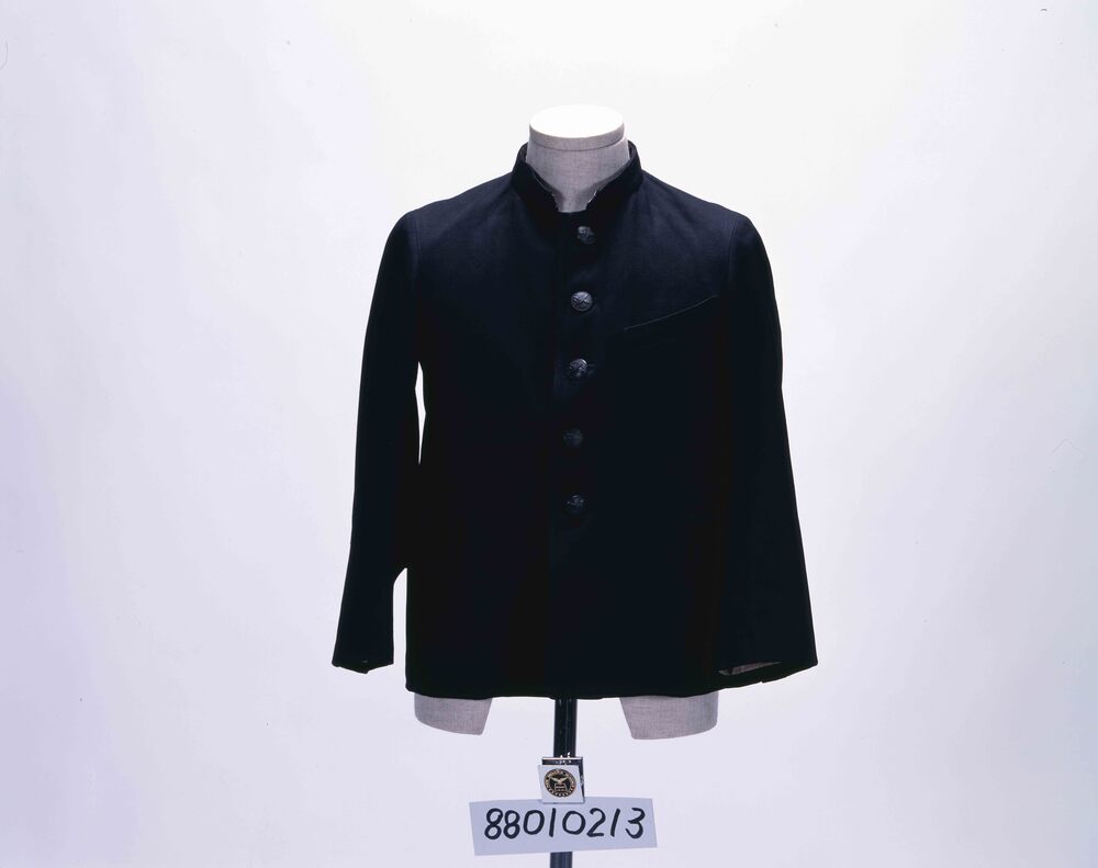 作品画像：学生服