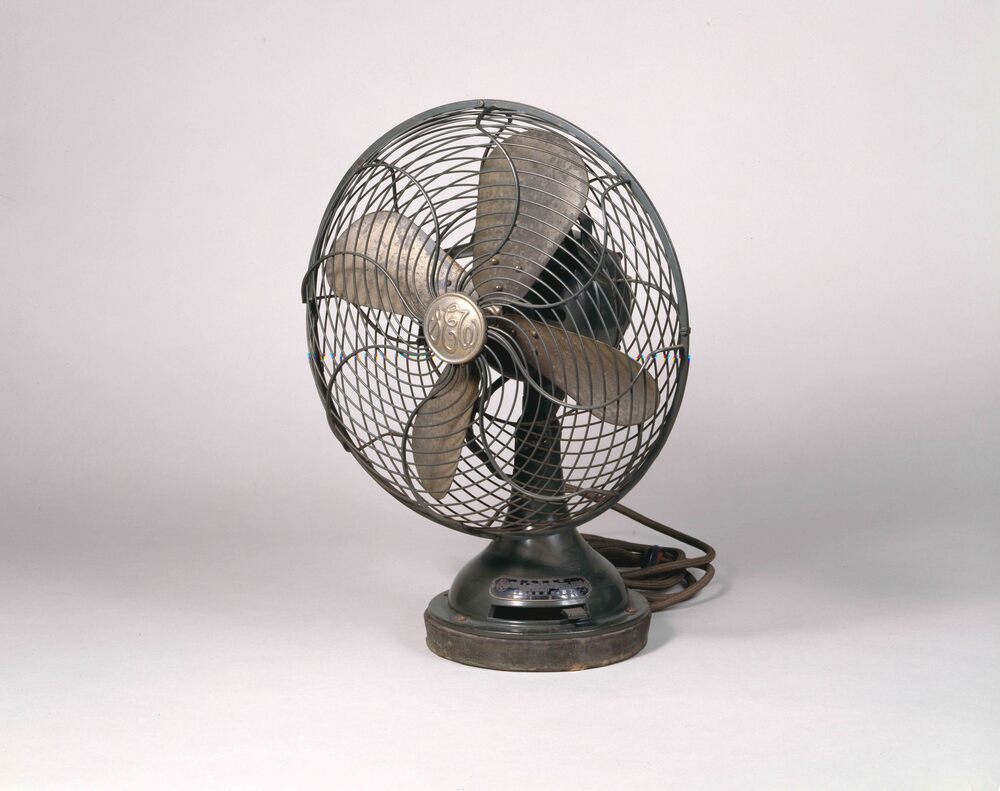 作品画像:電気扇風機