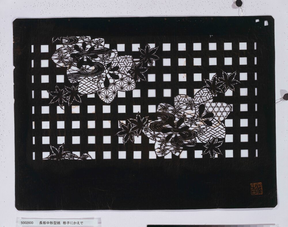 作品画像:長板中形型紙 格子にかえで