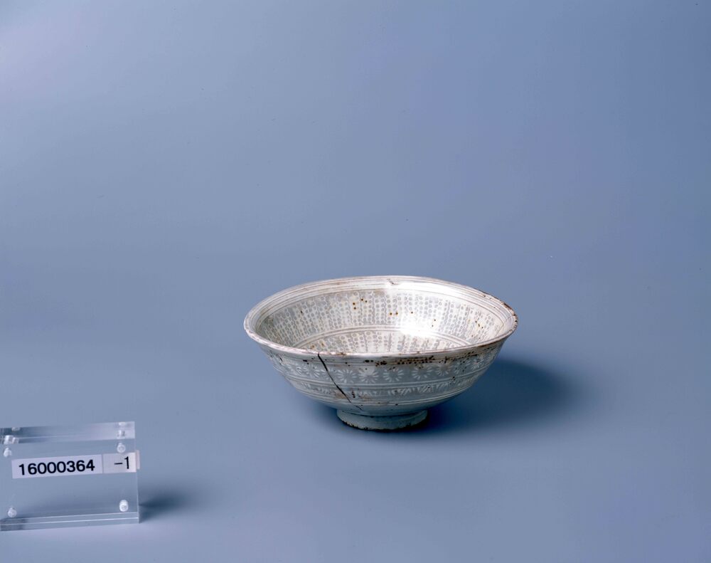 三島模茶碗