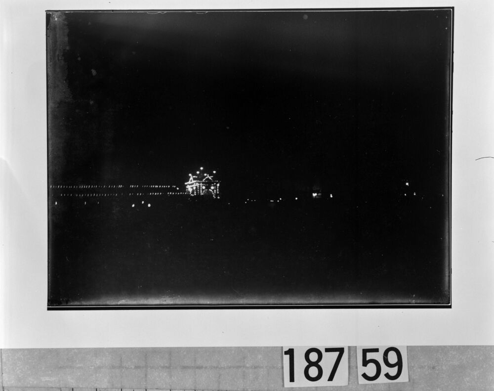 作品画像:夜景のネオン