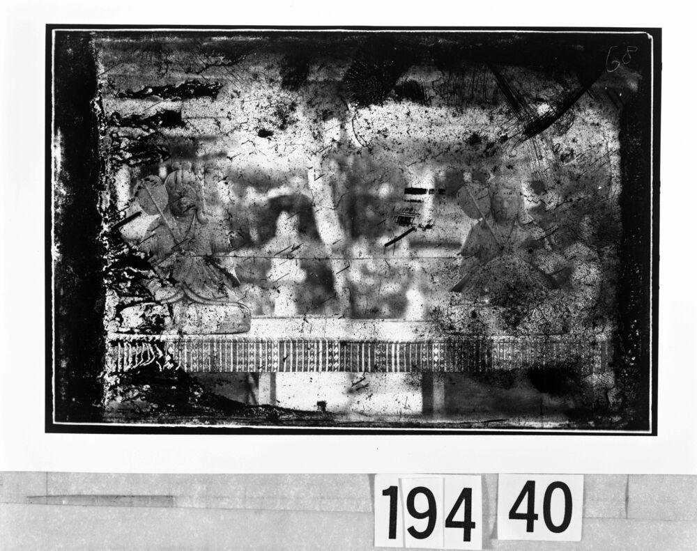 作品画像：広隆寺 秦始皇木造