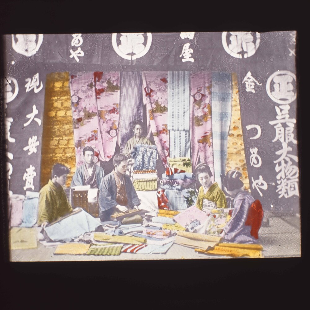 作品画像：呉服屋の店員と客