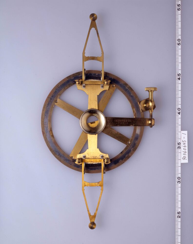 作品画像:海図用測量器