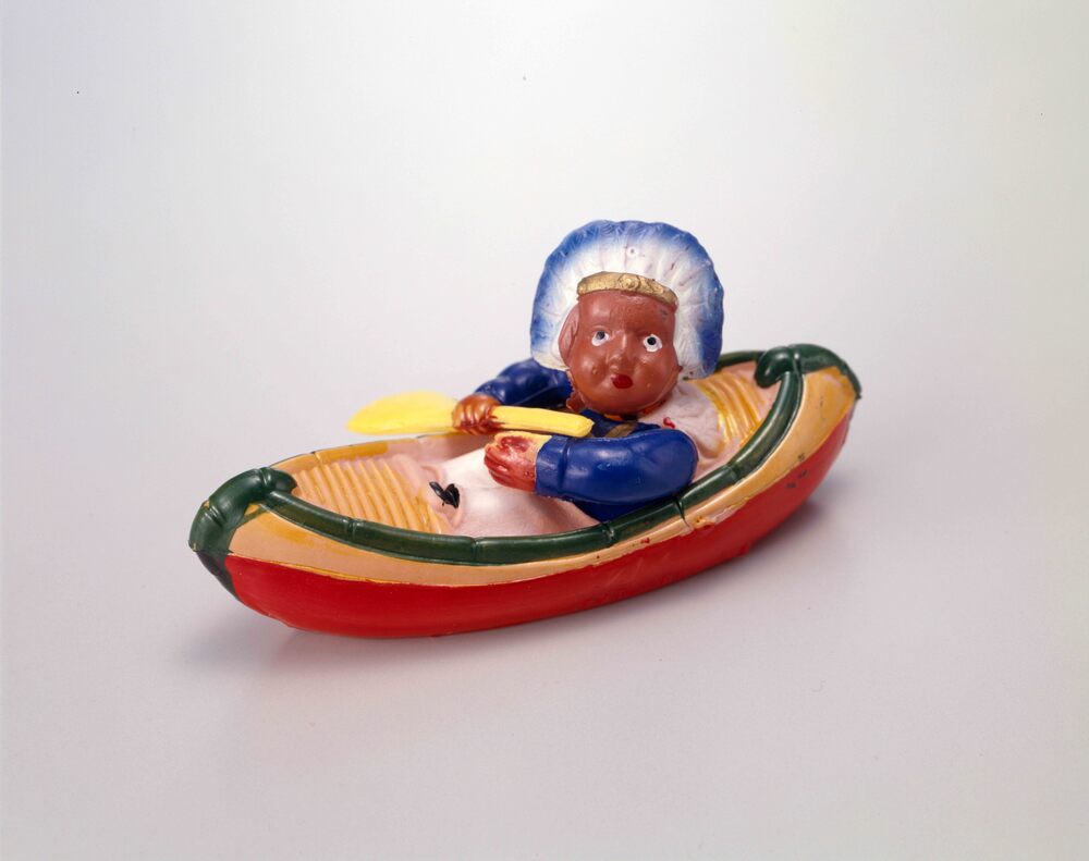 作品画像:セルロイド玩具 船乗り ネイティヴ・アメリカン 羽根飾り
