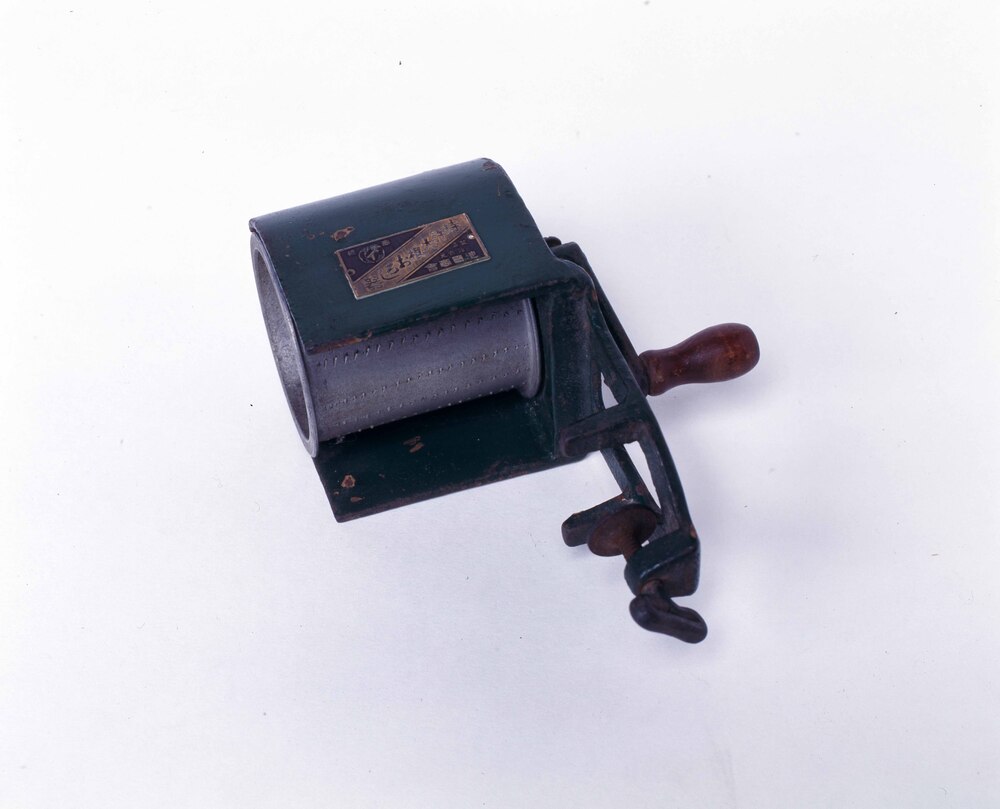 作品画像：大根おろし器
