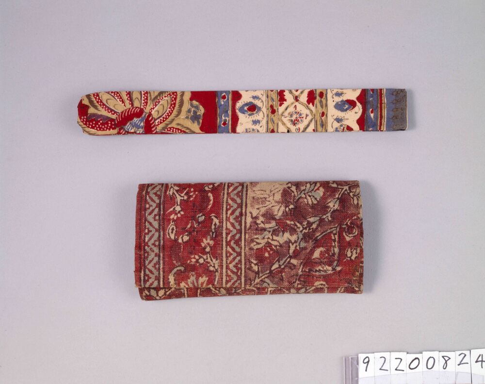 作品画像：鬼更紗懐中たばこ入れ 更紗煙管筒付き