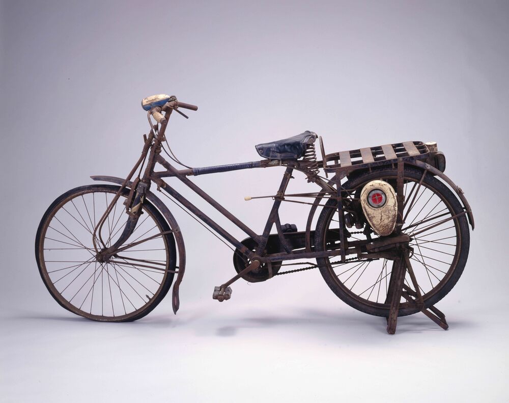 作品画像:原動機付自転車