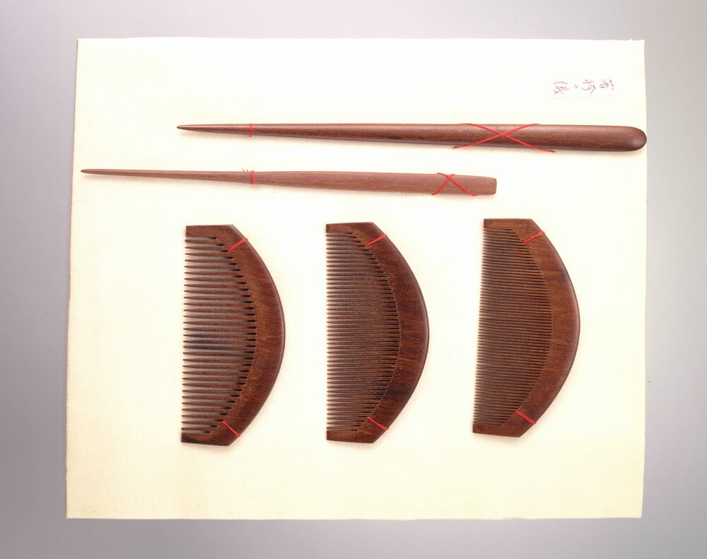 作品画像:皇室所用結髪道具見本