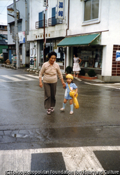 作品画像：佐々木写真館前（佐々木 厚 撮影）