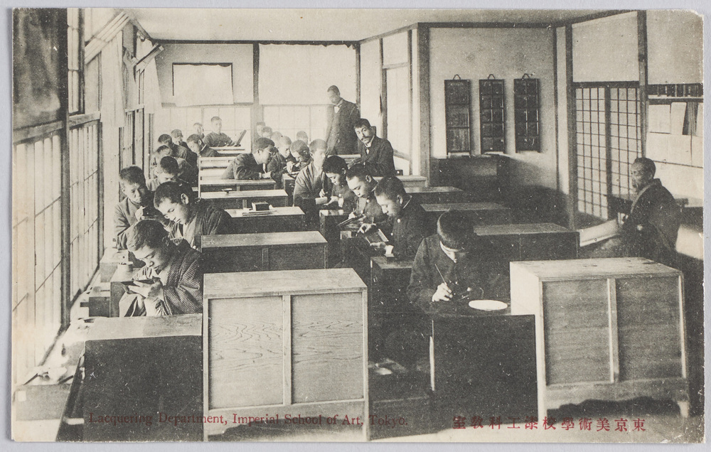 作品画像：東京美術学校漆工科教室