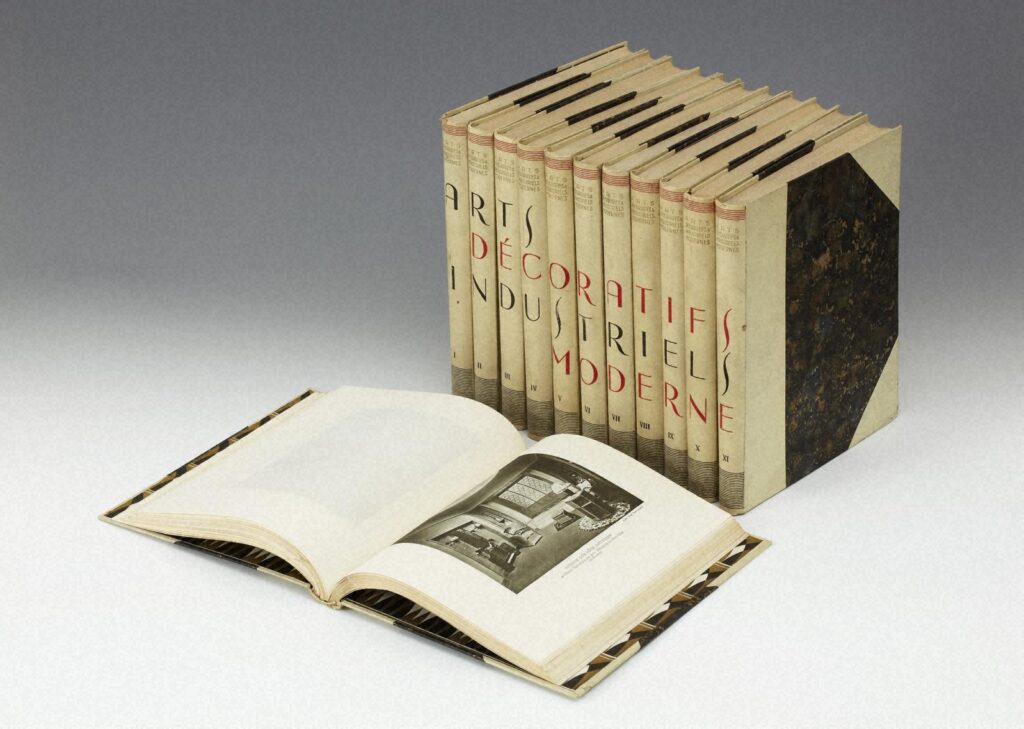 作品画像：20世紀現代装飾美術・産業美術百科事典