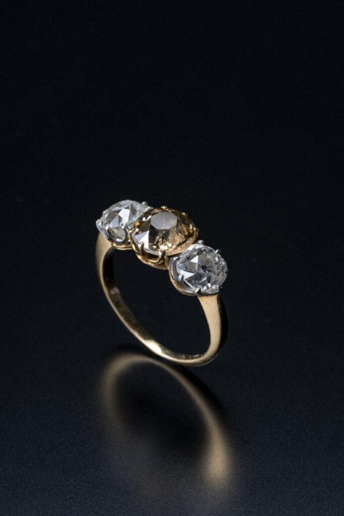 作品画像：指輪