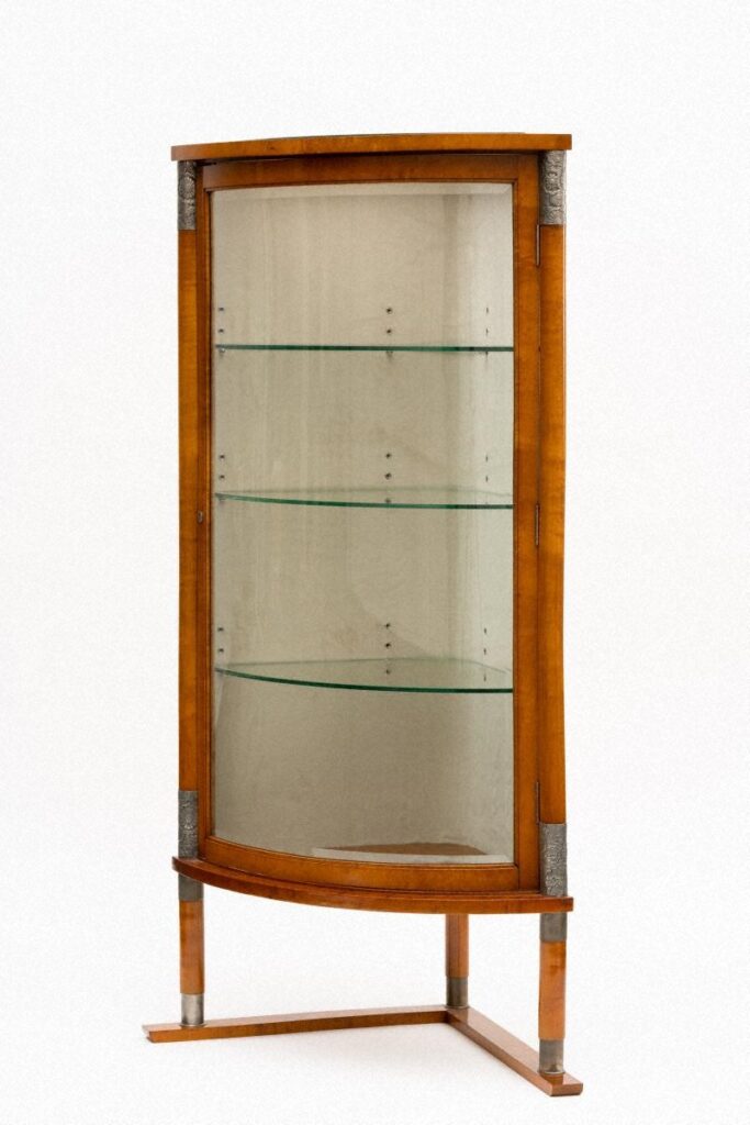 作品画像：飾り棚