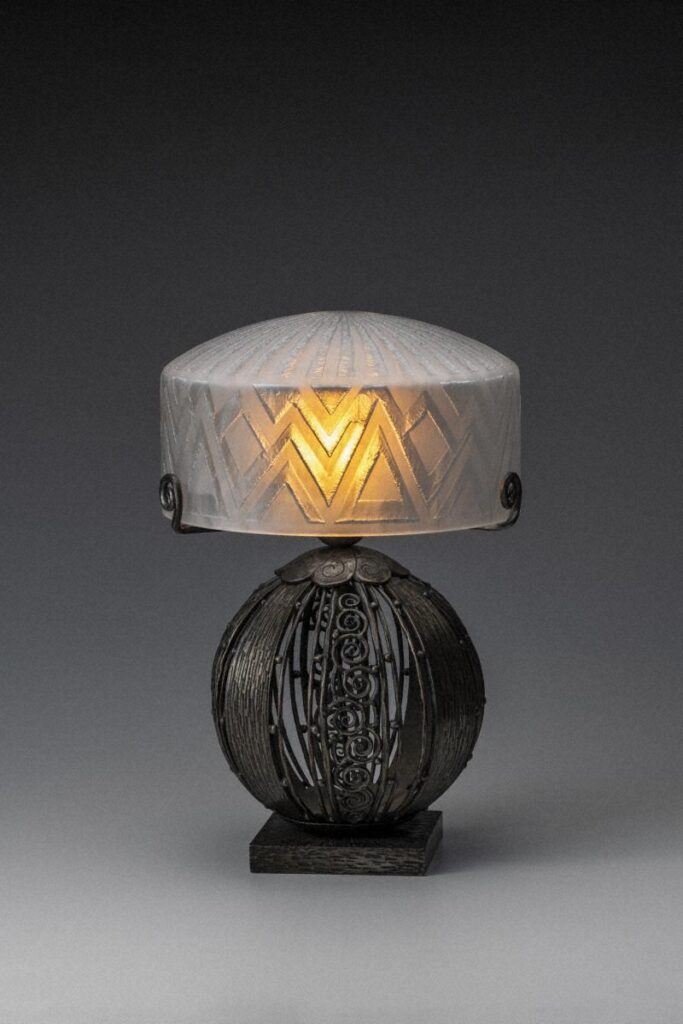 作品画像：テーブル・ランプ