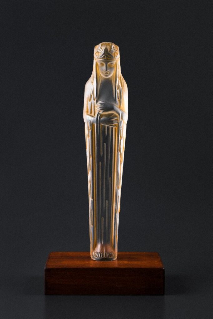 作品画像：立像《フランスの水源　テルフューズ》