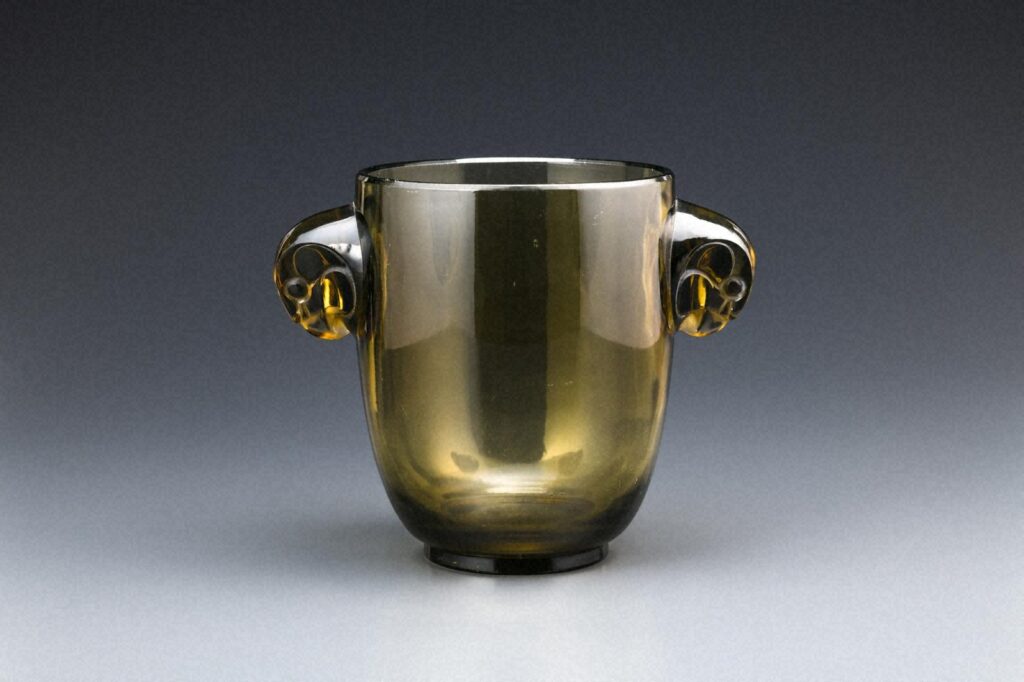 作品画像：花瓶《アルベール》