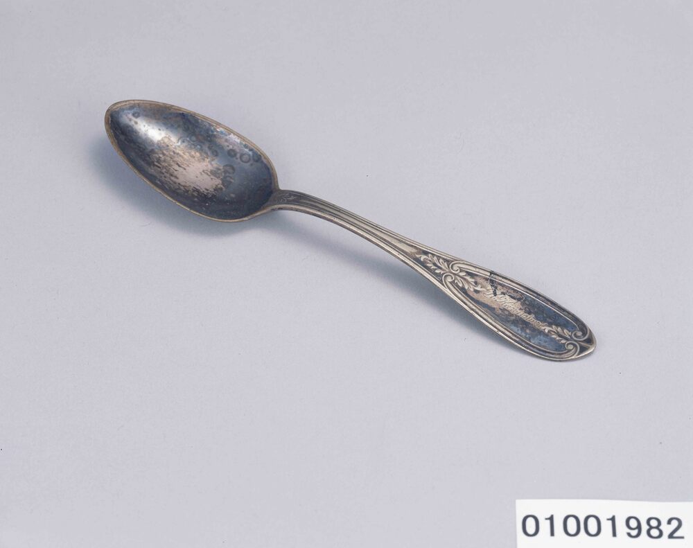 作品画像：スプーン