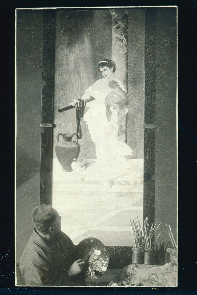 作品画像：「シーザーの剣と兜」制作中の川村清雄