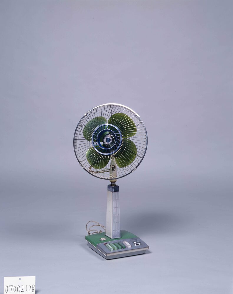 作品画像：電気扇風機 東芝SF－30F クリスタルゼファー