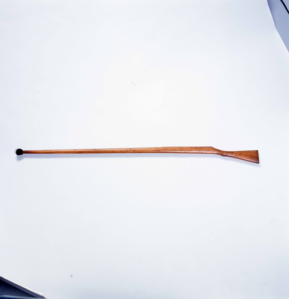 作品画像：木銃 木製