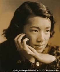 作品画像：(女性)