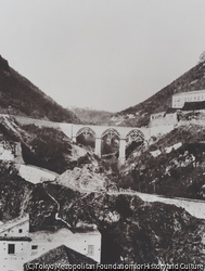 作品画像：ヴィエトリの橋