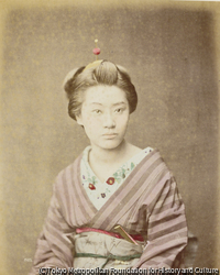 作品画像：（女性像）