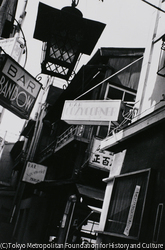 作品画像：銀座の小路