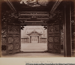 芝の寺（増上寺） 門、東京