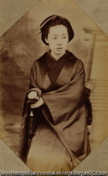 （女性像）