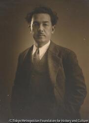 (男性像)